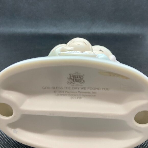 Precious Moments "God Bless The Day We Found You" Girl adoption figurine - Picture 3 of 3
